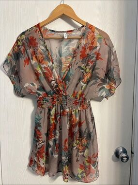 Full Tilt Taupe Floral V-Neck Smocked Waist Blouse
